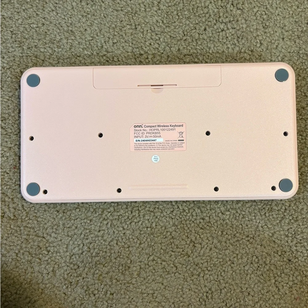 Bluetooth Compact Clacking Keyboard